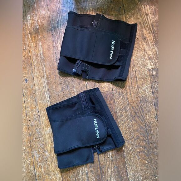 EUC Hoplynn waist trainers (2) SM & MD - Picture 1 of 8